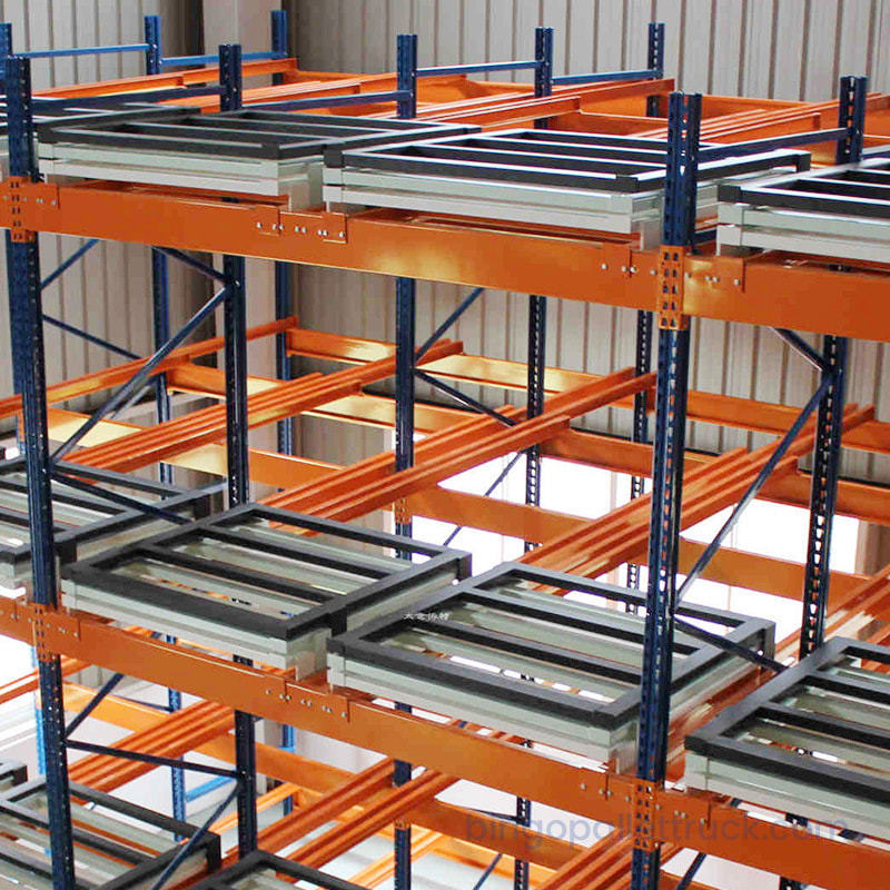 Racks pushback personalizados para solução de armazenamento de alta densidade LIFO para serviços pesados
